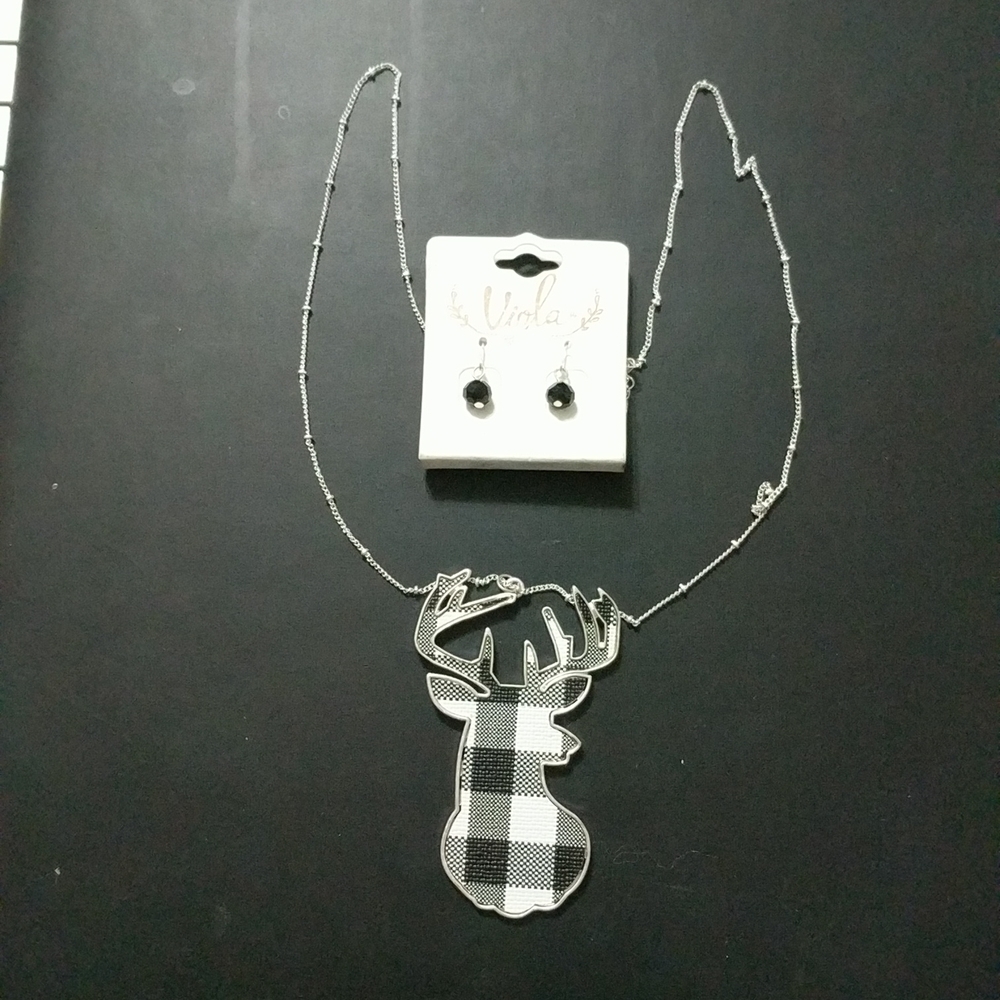 𝅺Viola Black & White Plaid Deer Silver Tone Necklace and Earring Set